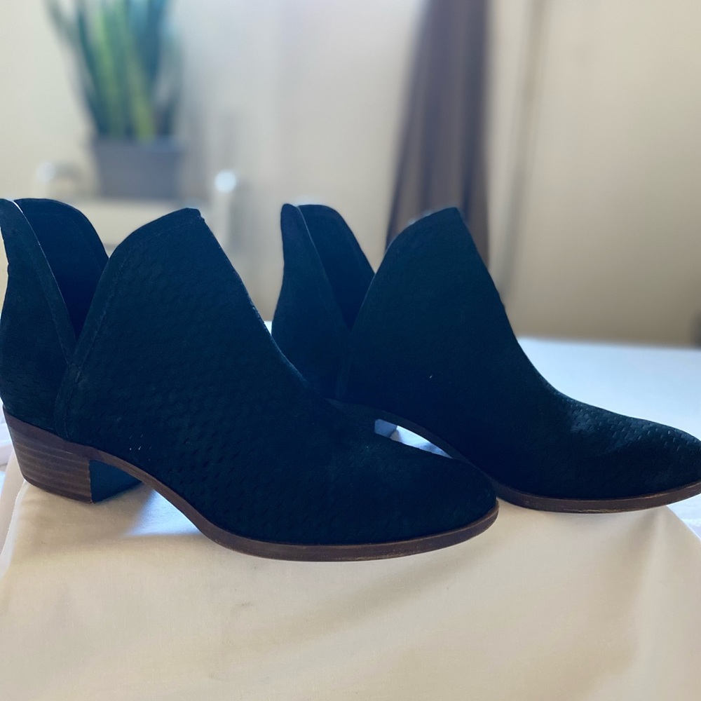 SOLD - Picture 4 of 5